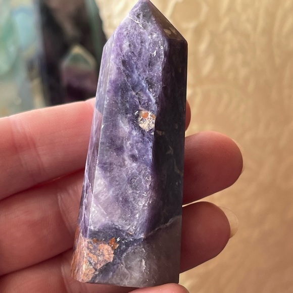 Dream amethyst and purple fluorite Genuine gemstone towers - Picture 3 of 10